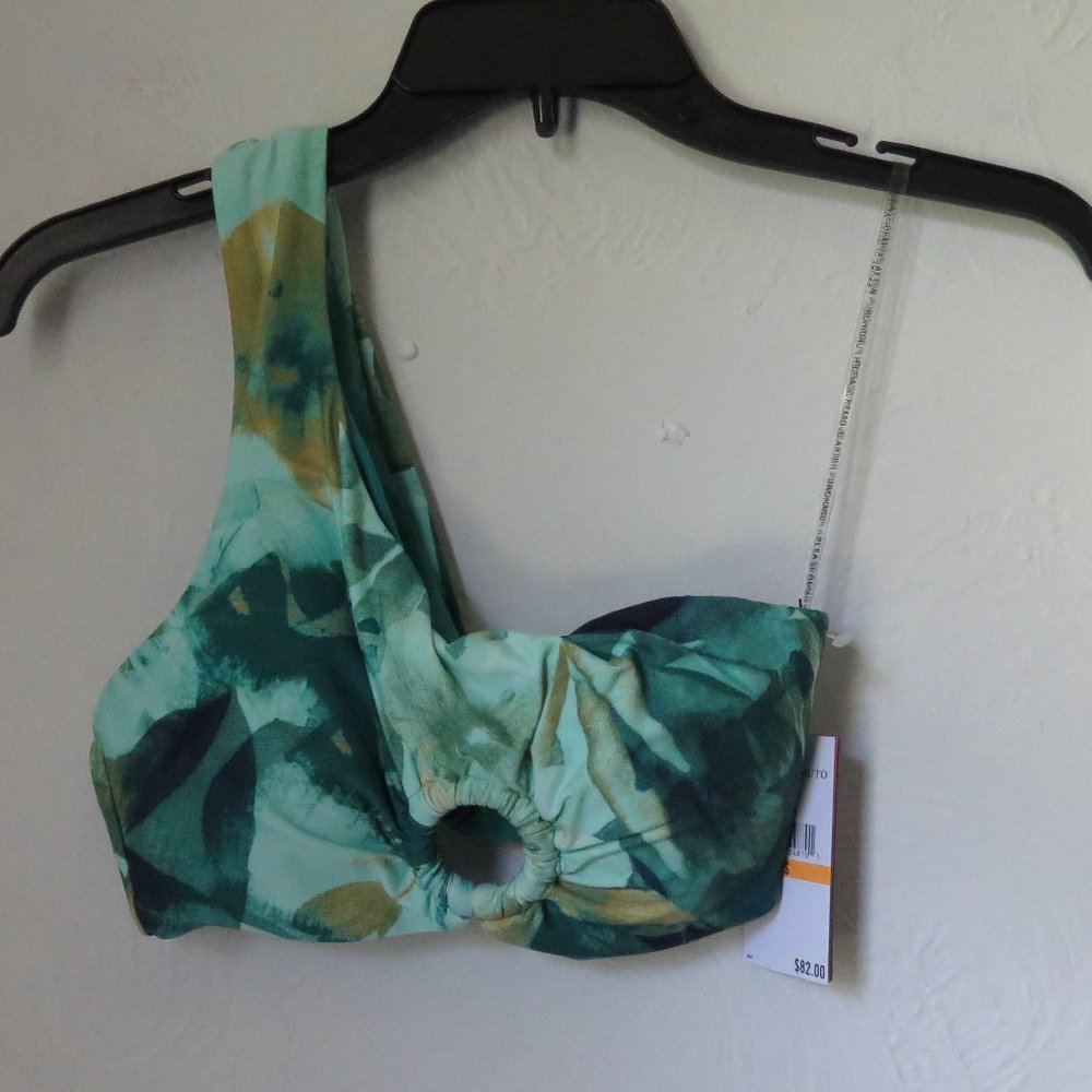 VINCE CAMUTO RING ONE-SHOULDER BIKINI TOP